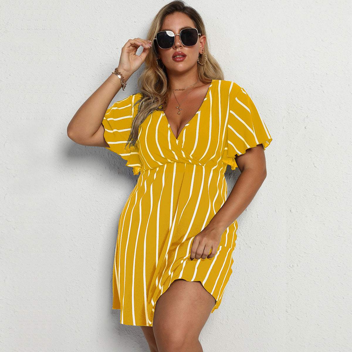 👗 Robe rayée grande taille femme – Ample avec col en V | XL-Charmes