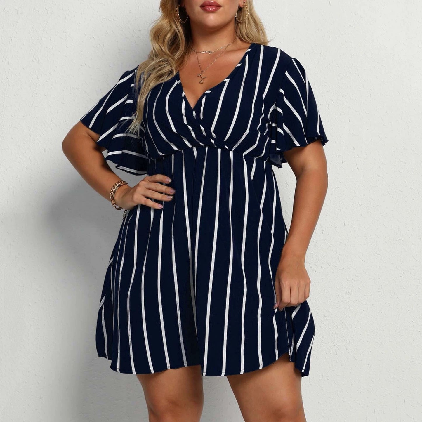 👗 Robe rayée grande taille femme – Ample avec col en V | XL-Charmes