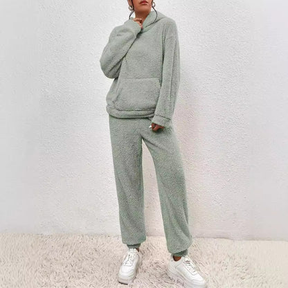 🛋️ Pyjama Hiver Femme Peluche – Haut à Capuche & Pantalon Douillet